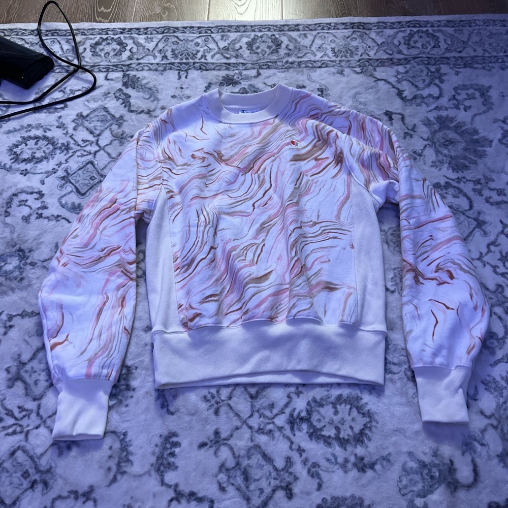 Champion size small pink crew neck